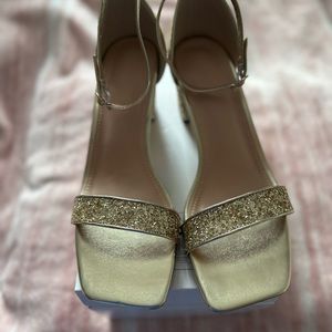 SHEIN HEELS size 10 woman 42 woman Wide fit